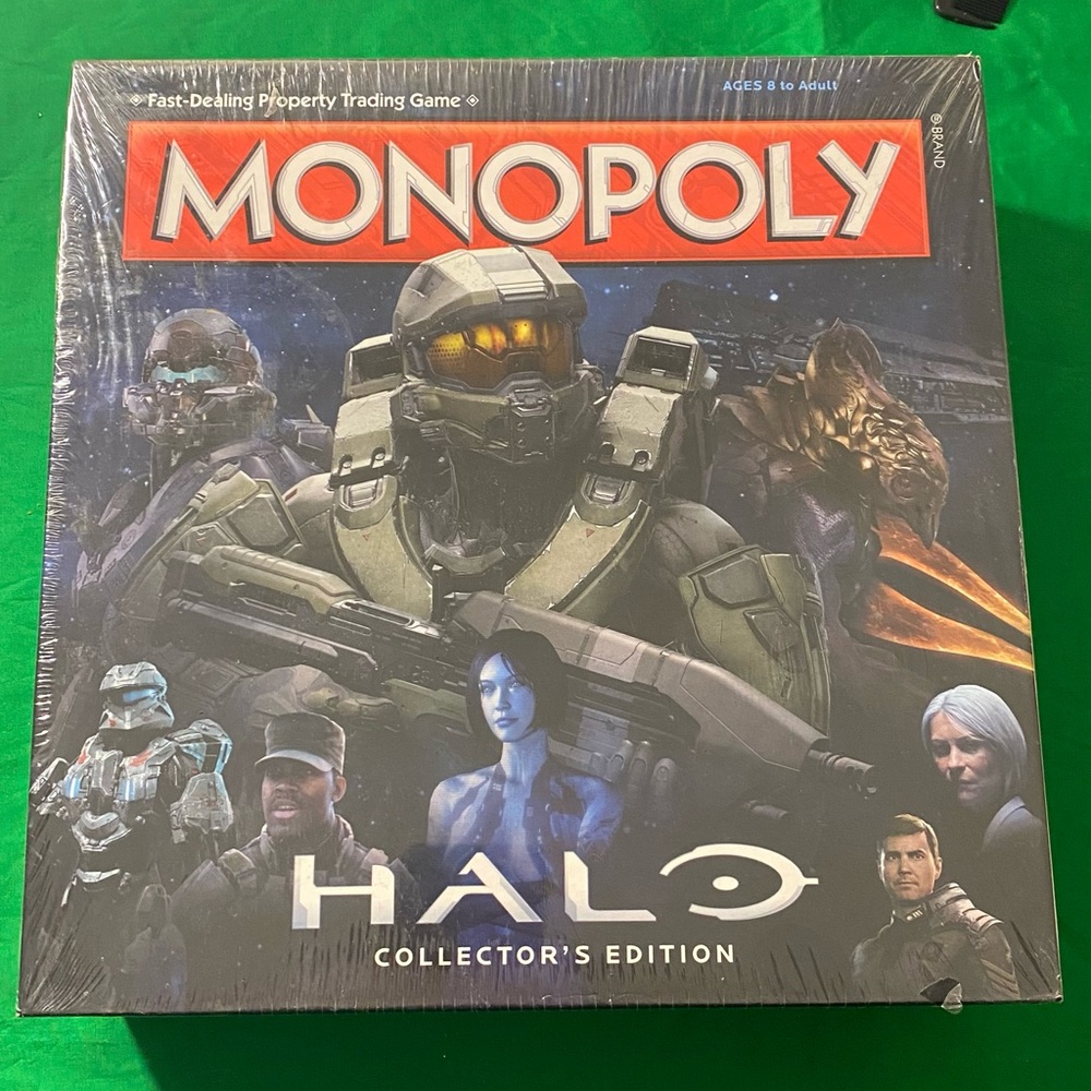 Monopoly:  Halo Collector's Edition Exclusive
